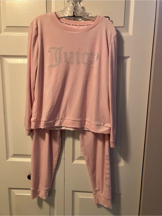 Juicy Couture Other - Juicy Couture Velour light pink pajama set with rhinestone logo